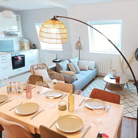 L'acrobate Apartment